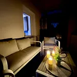 Modern 1-bedroom In Downtown Lägenhet Kaunas