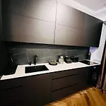 Lägenhet Modern 1-bedroom In Downtown *