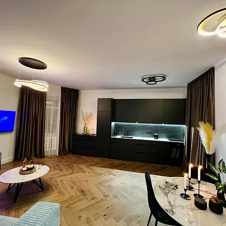 Modern 1-bedroom In Downtown *