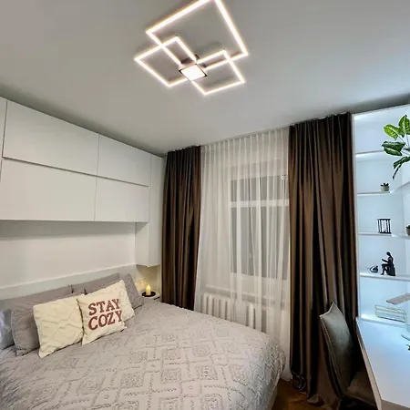 Modern 1-bedroom In Downtown Lägenhet Kaunas