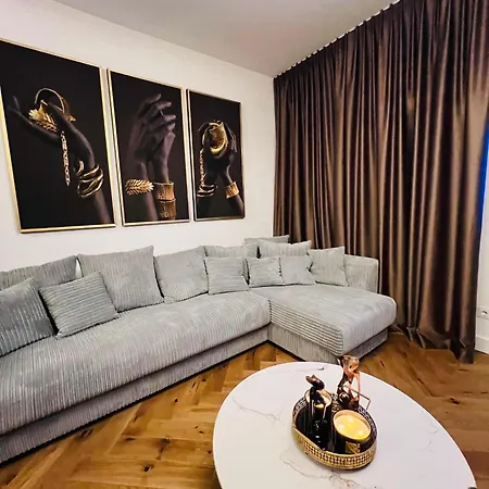 Modern 1-bedroom In Downtown Lägenhet *