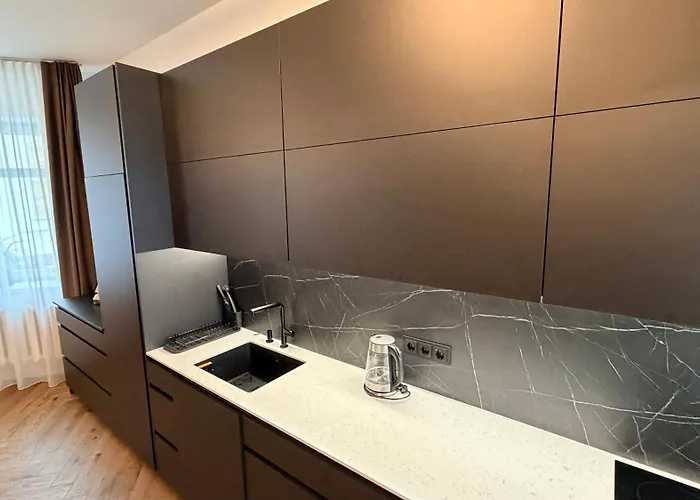 Modern 1-bedroom In Downtown *